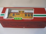 LGB Wilson Bros Circus Caboose 4075-DG, in original box (see pictures for condition of box sleeve),