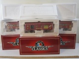 Three Train Car Set Lionel Classics 323 (Baggage Car, 6-13400), 324 (Pullman Car, 6-13401) & 325