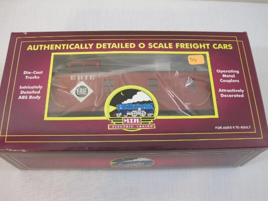 MTH Erie (#04967) 35' Woodsided Caboose Item No. 20-91068, O Scale, in original box, 1 lb 6 oz