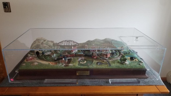 Franklin Mint/Normal Rockwell Saturday Evening Post/Marklin Z Scale Celebration of America 2002