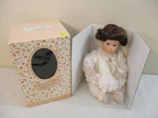 Collectible Porcelain Doll in original box, JC Penney Company Inc, 1 lb 14 oz