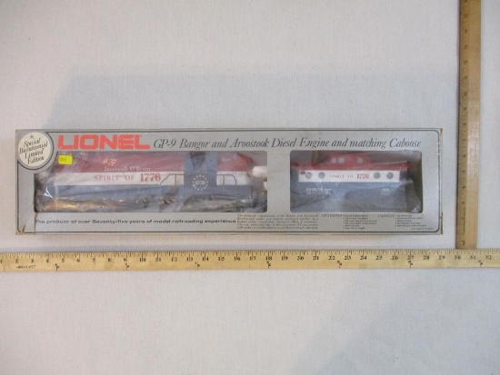 Lionel GP-9 Bangor and Aroostook Diesel Engine and matching Caboose 6-8665, O Scale, Special
