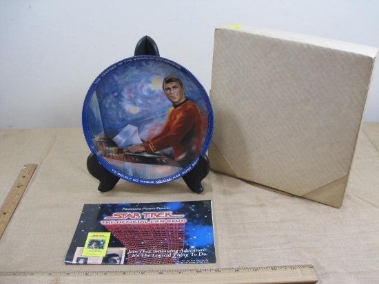 Star Trek Montgomery Scott Lieutenant Commander Plate in Box, stand not included lb 5oz