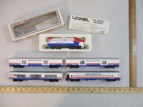 Lionel HO Freedom Train Diesel Locomotive 5-5504 and 4 Passenger Cars 101, 110, 205, and 41, HO