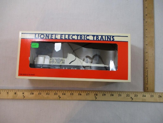 Lionel TV Car 6-16670, O Scale, in original box, see pictures for condition of box AS IS, 1 lb