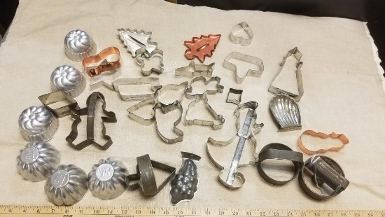 Over 30 Cookie Cutters, Antique through New, Jello tin molds and more