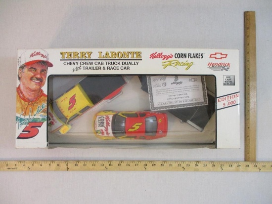 Terry Labonte Chevy Crew Cab Truck Dually with Trailer & Race Car Die Cast Metal Replica, in