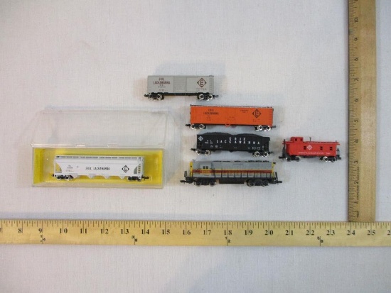 N Scale Erie Lackawanna Train Cars from Atlas, Bachmann, and more, 9 oz
