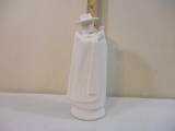 Vintage Wedgwood Moonstone Sandeman Scotch Figural Decanter, see pictures/AS IS, 1 lb 1 oz