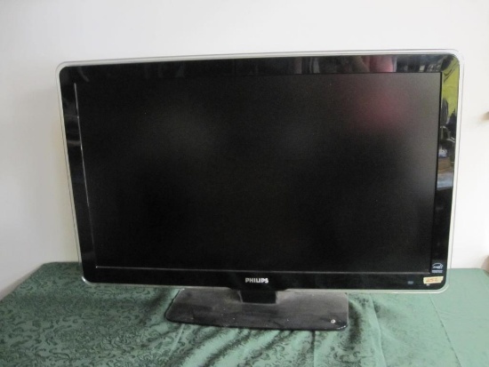 Philips 130 Flat Screen TV on Stand - Approx 41x29, Screen Size 37x21 - Working