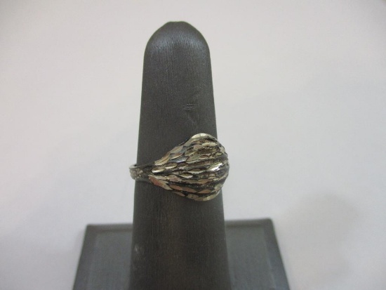 Silver Size 6 Ring, tested, .07 ozt