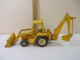 Vintage ERTL Die Cast International Construction Vehicle with Bucket and Scoop, rubber wheels, 4 lbs
