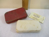 Vintage First Aid Packet US Govt Carlisle Model Johnson & Johnson, unused in tin, see pictures for