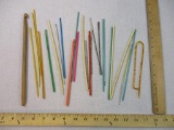 Assorted Vintage Knitting and Crochet Needles, 5 oz