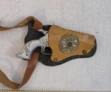 Vintage Smoky Cap Gun with Holster, 5 oz