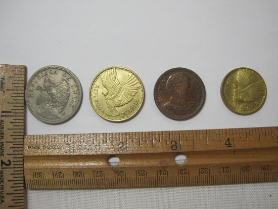 Republica De Chile Coins, 4pcs includes 1 Un Peso 1933 &1952, 5 centesimos1969, 10 centisemos 1970