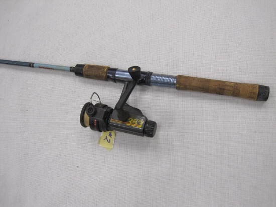 Garcia Fishing Combo, Conolon Two Star Rod 2604D, 6.5' Light Action, with Abu Garcia Kingfisher 353