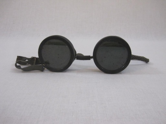 Bakelite Welding Goggles, Glendale Optics Co, 4 oz