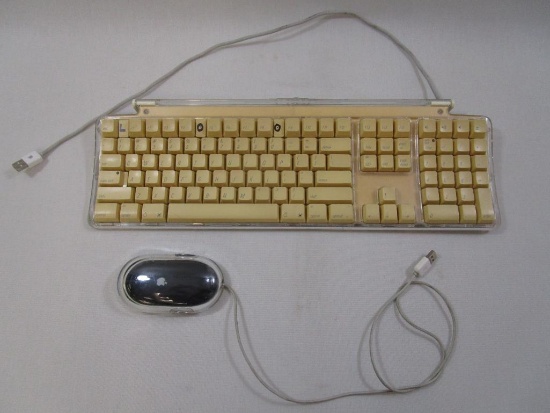Apple Pro Keyboard Model Number M7803