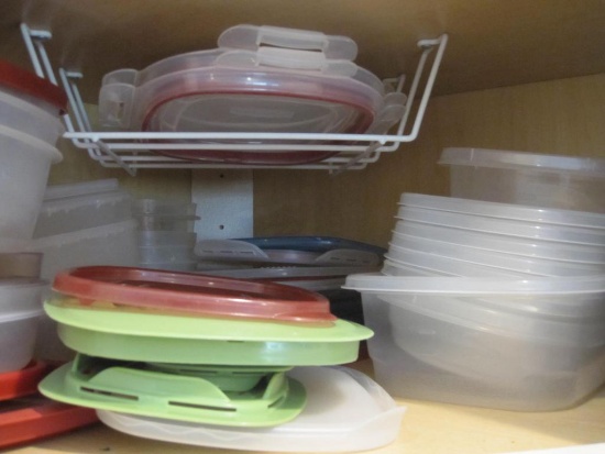 Lot of Plastic Food Storage Containers