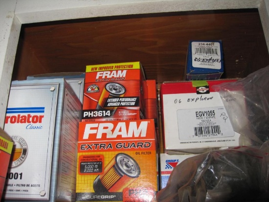 Assortment of Oil Filters some for 06 Ford Explorer