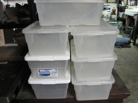 Seven 6Qt Plastic Tubs with Lids