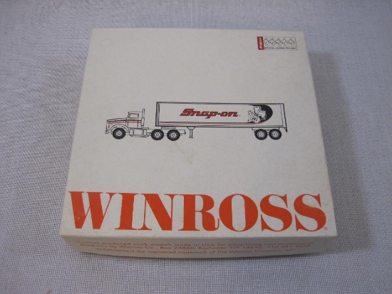 Winross Snap-on Special Limited Edition Diecast Truck and Trailer, 1994, in original box, 1 lb 3 oz
