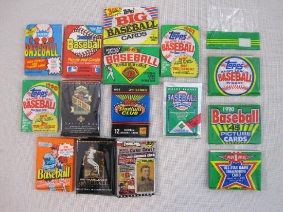 13 Sealed Packages of Baseball Cards, 1 lb 2 oz