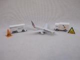 American Airlines Realtoy Vehicles, 5 oz