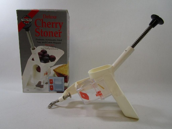 NorPro Deluxe Cherry Stoner, Counter Clamp