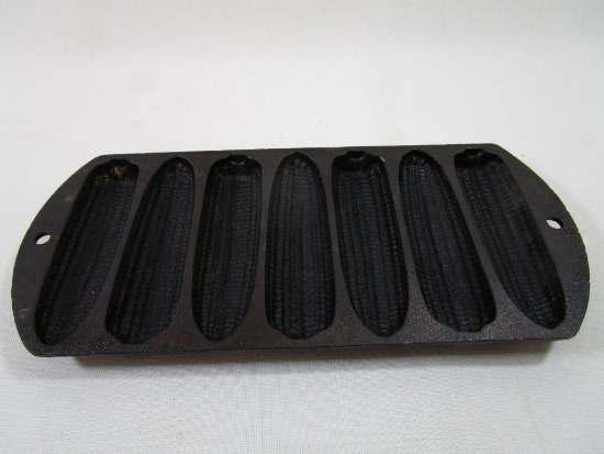 Classic Cast Iron Cornbread Pan, No. 2