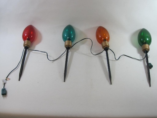 Christmas Lawn Lights, String of Four Bulb Type, May Need Bulbs