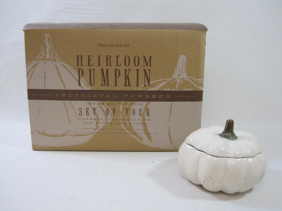 Williams-Sonoma Heirloom Pumpkin Individual Tureens, Set of Four, New In Box