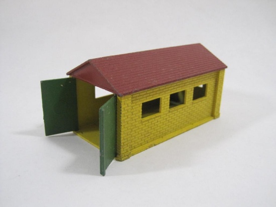 Lesney "Matchbox" Series Accessory Pack No. 3 Matchbox Garage, diecast metal, 3 oz