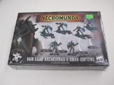 Warhammer Necromunda Van Saar Archeoteks and Grav-Cutters, Sealed NIB, Includes 6 Citadel Miniatures