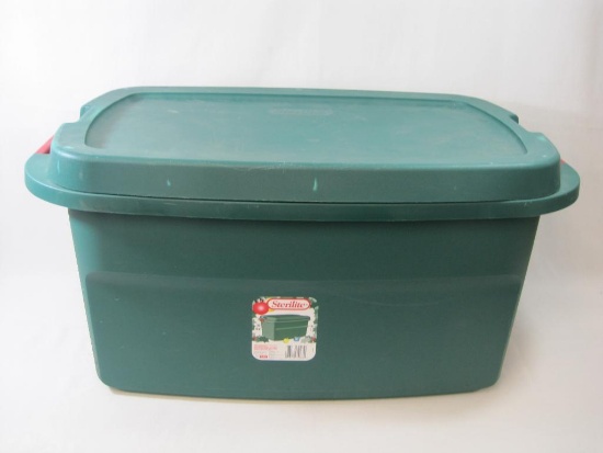 Sterilite Storage Container, Green 30 Gallon with Top