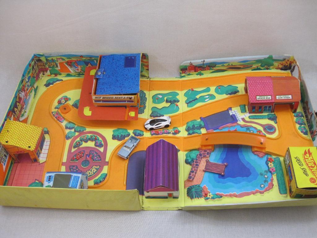 Hot Wheels Action City Vinyl Carrying Case and | Proxibid