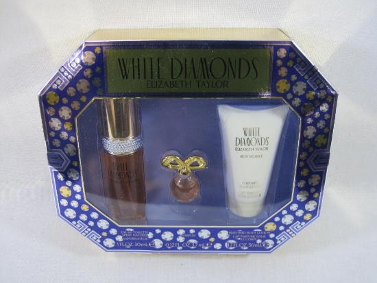 White Diamonds Woman's Fragrance by Elizabeth Taylor 3 piece Gift set, New in Box