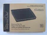 The Pampered Chef Stoneware Bar Pan No 1445, New in Box