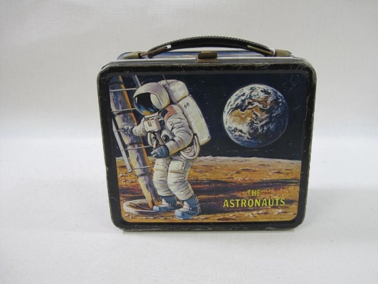 The Astronauts Metal Lunch Box, 1969 Aladdin Industries Inc., No Thermos, 1 lb