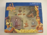 Playmates Chicken Run Figure Set, new in box, 2000 DreamWorks LLC, 15 oz