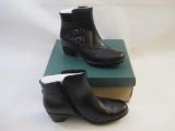 Clarks Wyld Samba Black Boots, size 9W, new in box, 2 lbs 6 oz
