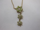 Beautiful 14K Gold Three Flower Necklace with Green Gemstones, 2.9 g total weight