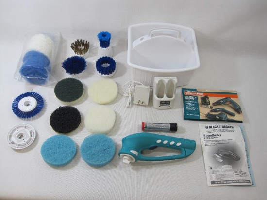 Black & Decker ScumBuster VersaPak Cordless Scrubber with Accessories, Plus Set Of 6 Cooptop Scour