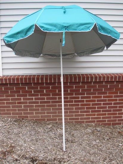 What-A-Beach Umbrella GustBuster Beach Umbrella, New in Packaging