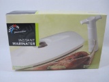 VacuVin Innovations Instant Marinater, Vacuum Dish, 1.25 Liter, White, New in Box