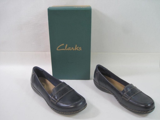 Clarks Ashland Time Women's Loafer, Navy, Size 9W, New in Box, 1 lb 10 oz