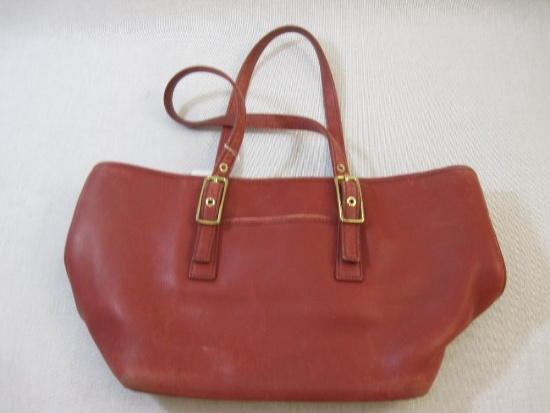 Red Coach Leather Purse, see pictures for condition AS IS, 1 lb 5 oz
