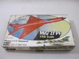 Revell Syrian MiG 21 PF (Late) 1/48 Scale Plastic Model Kit H-237, unassembled in original box, 9 oz