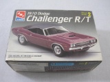 AMT 1970 Dodge Challenger R/T 1/25 Scale Plastic Model Kit 6466, unassembled in original box, 10 oz